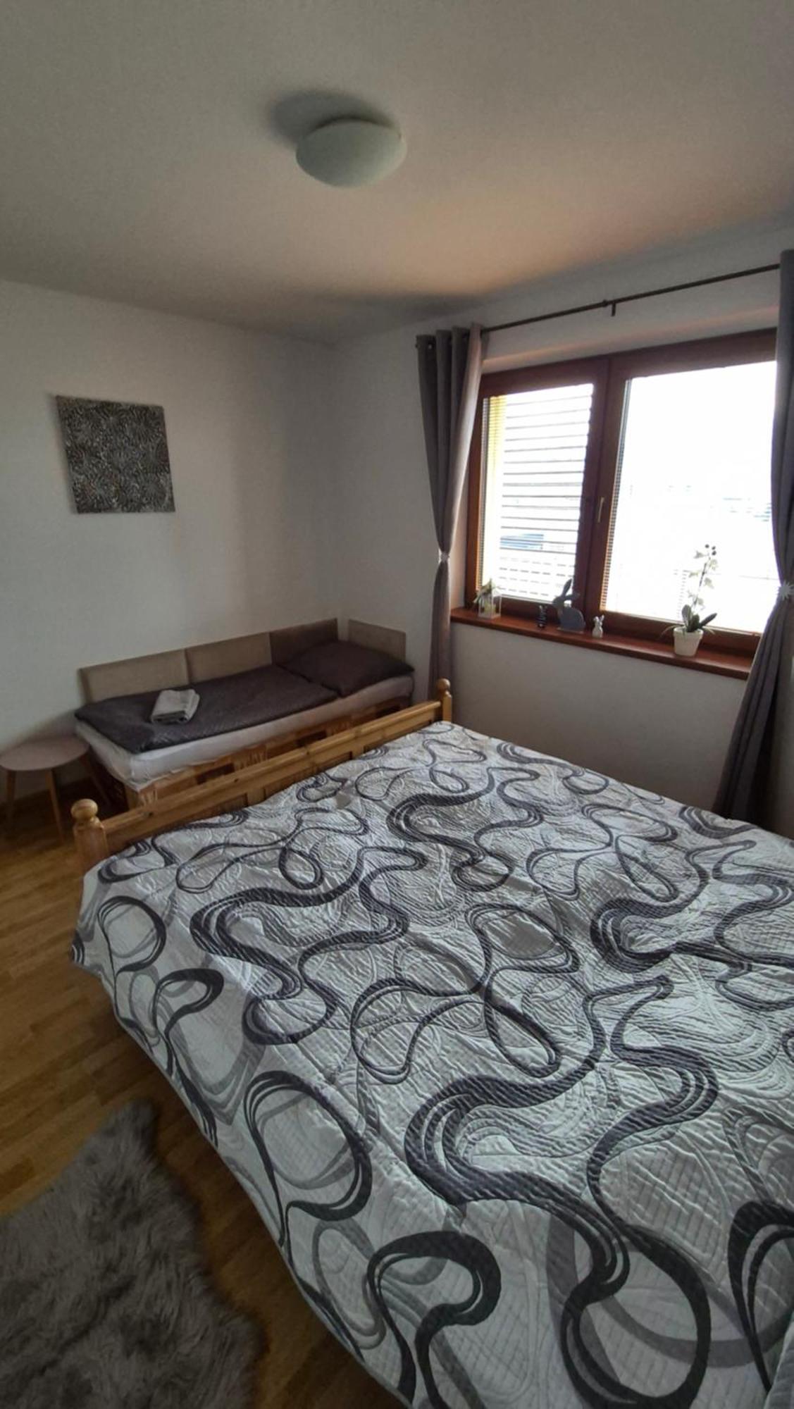2 Room Apartment With Terrace 455, Apartmany Liptov Liptovsky Mikulas Ngoại thất bức ảnh